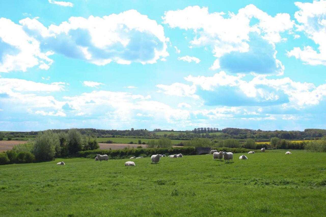 Abbey Farm Glamping & Cottage Thame Buitenkant foto